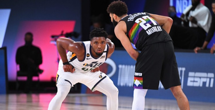 而这一事件 而这一事件